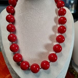16 red choker